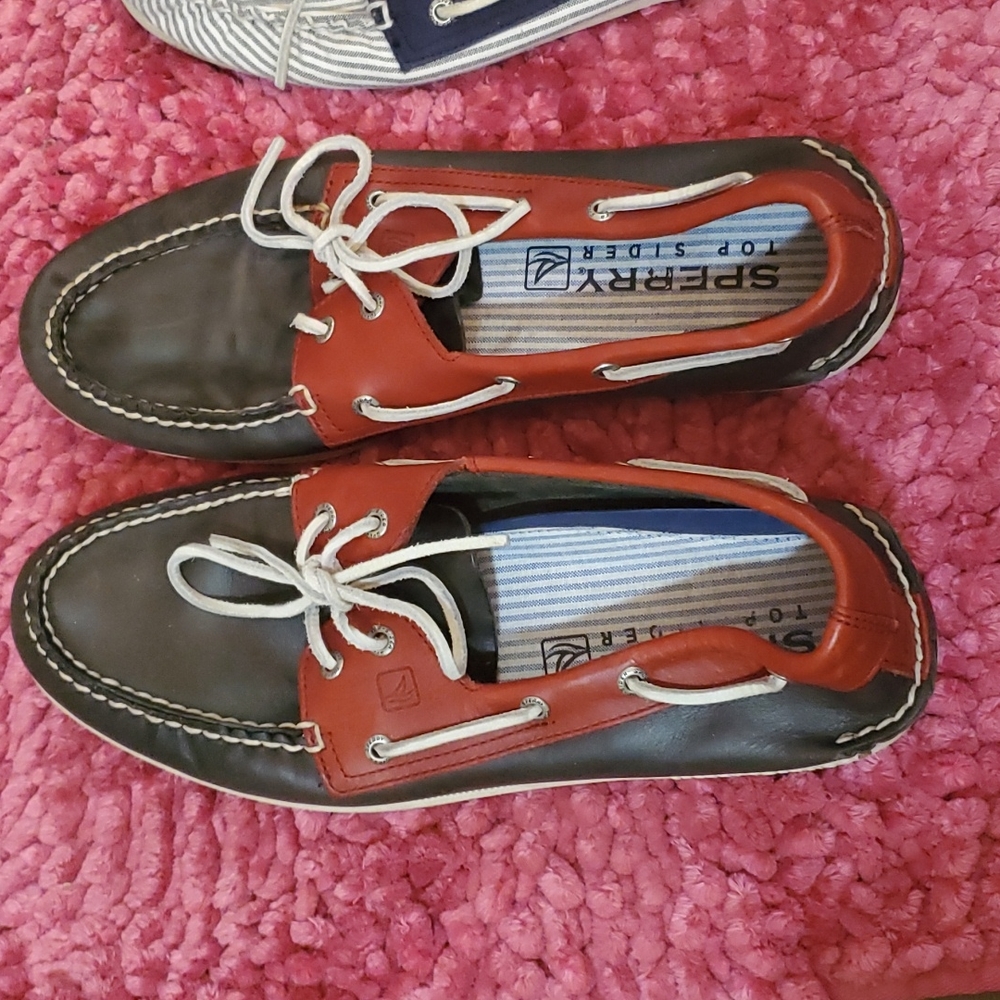 Classy Sperry boat shoes
